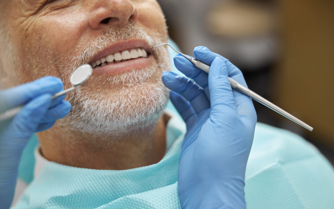 Quanto osso serve per avere i denti fissi?